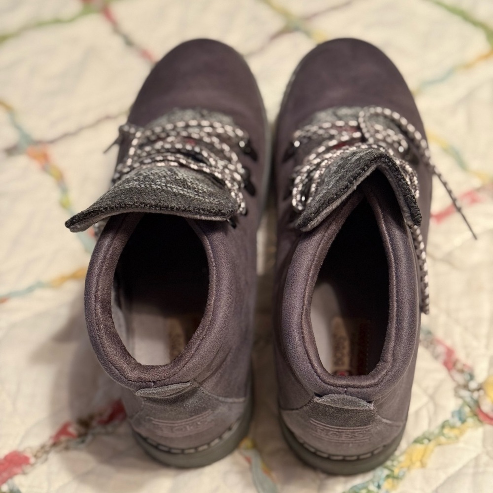 BOBS Memory Foam Boots size 6.5 - Picture 4 of 11